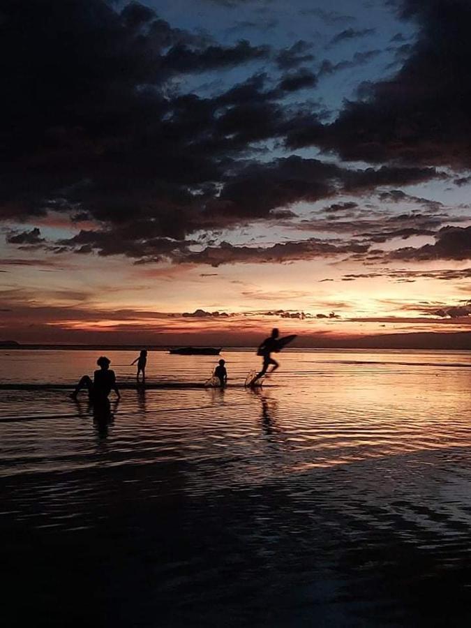 Sand 1 Hostel Siquijor Dış mekan fotoğraf